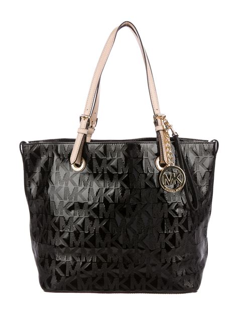 michael kors patent bag